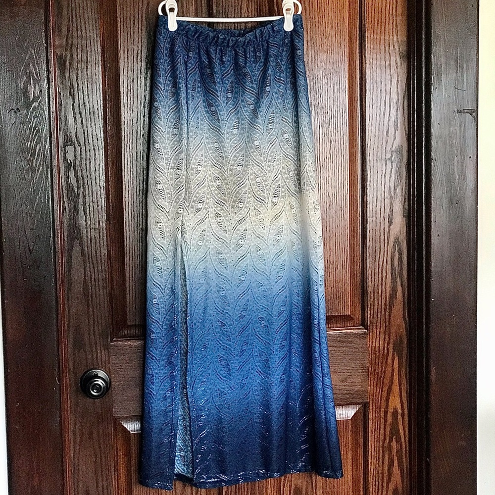 Ombré blue lace maxi skirt Size M